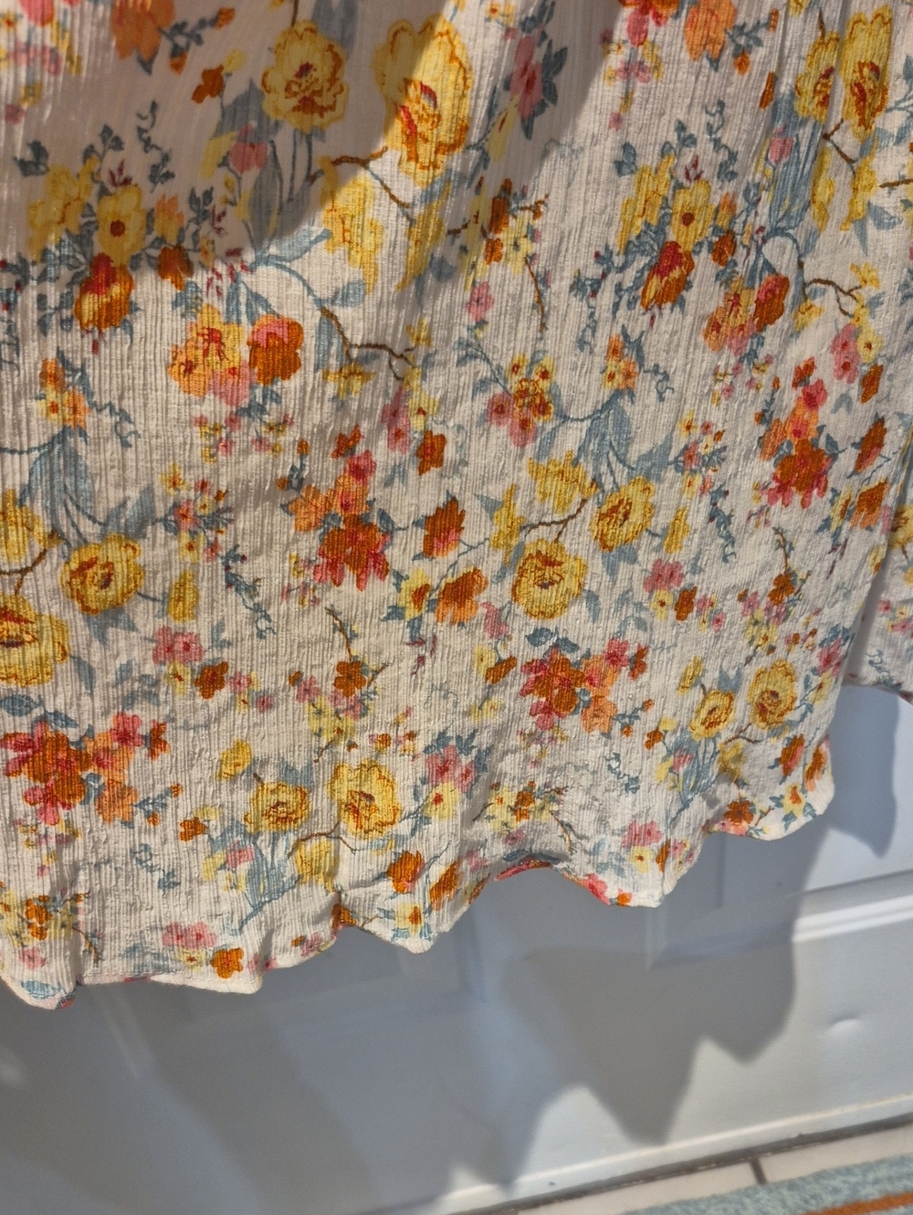 Oak & Trellis Floral V-Neck Long Sleeve Cream Dress size L - Picture 4 of 10
